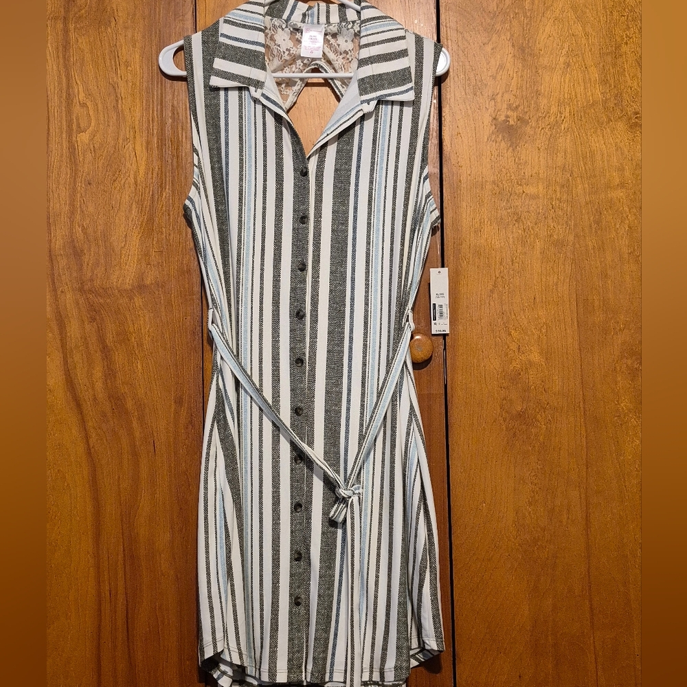 BRAND NEW No Boundaries Dress XL